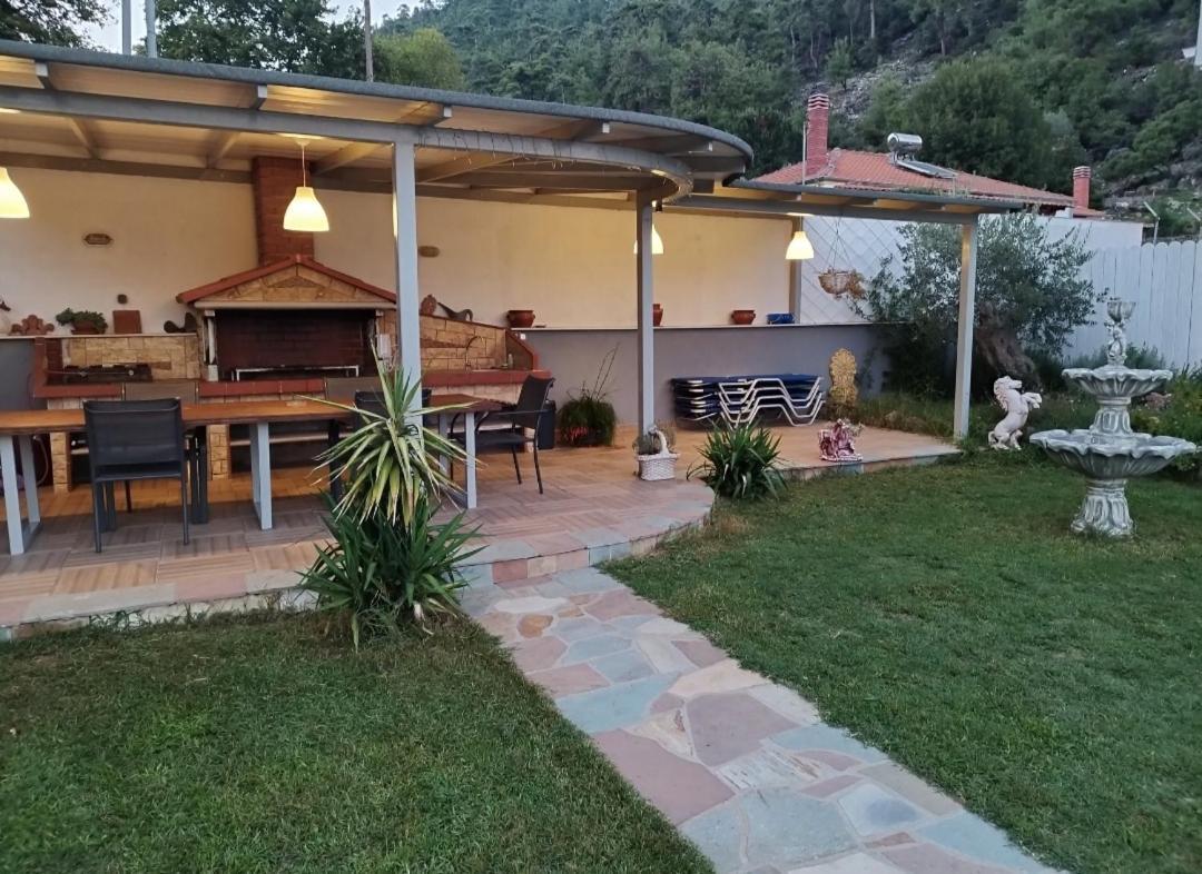 Villa Remetzo Skala Potamia  Exterior photo
